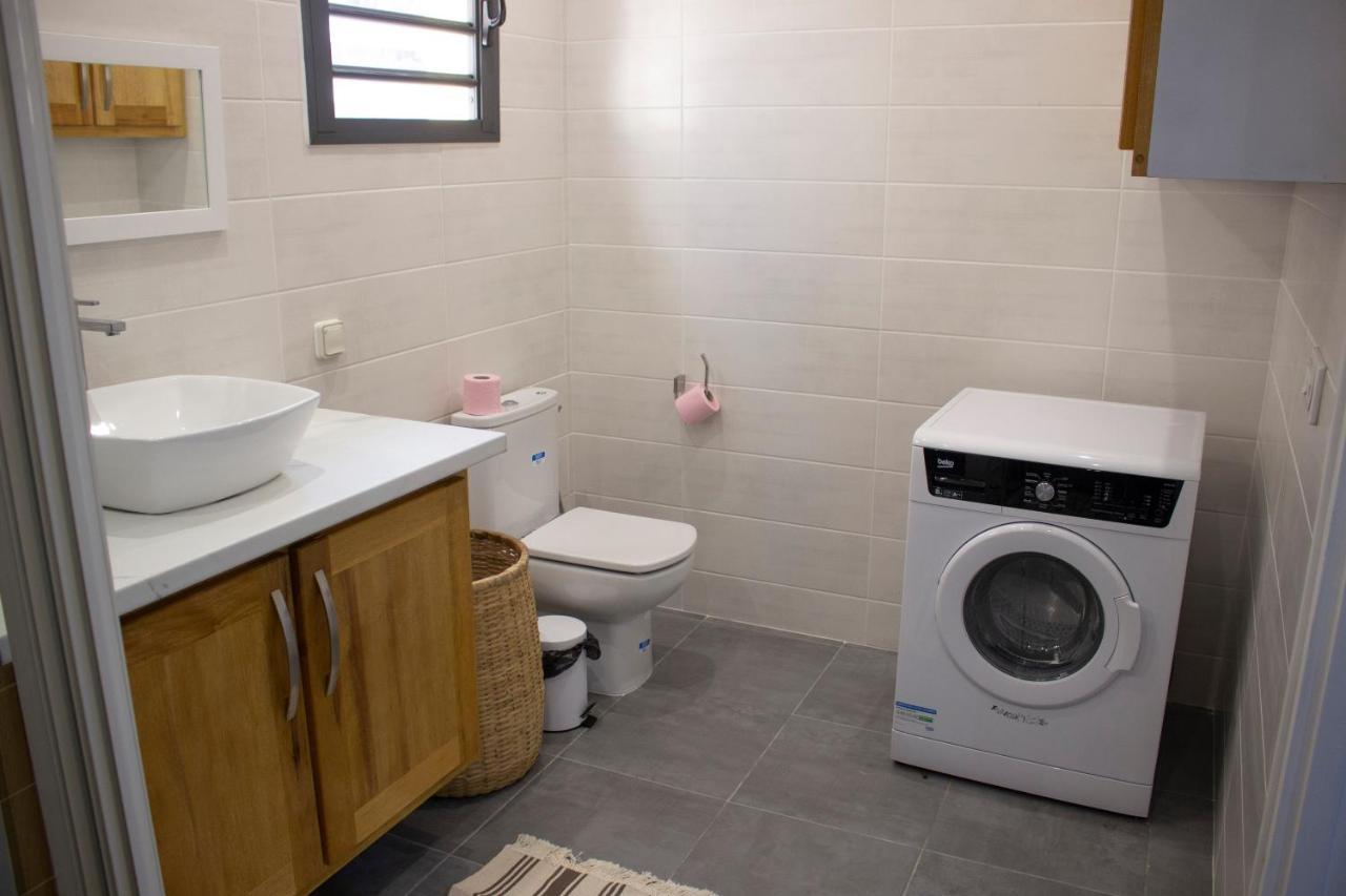 T2 - 64M2 - Residence Georgette Terre Sainte Bagian luar foto