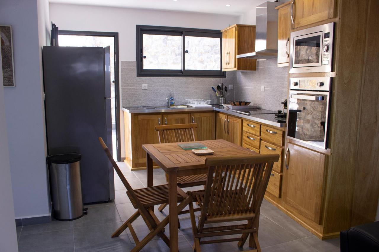 T2 - 64M2 - Residence Georgette Terre Sainte Bagian luar foto